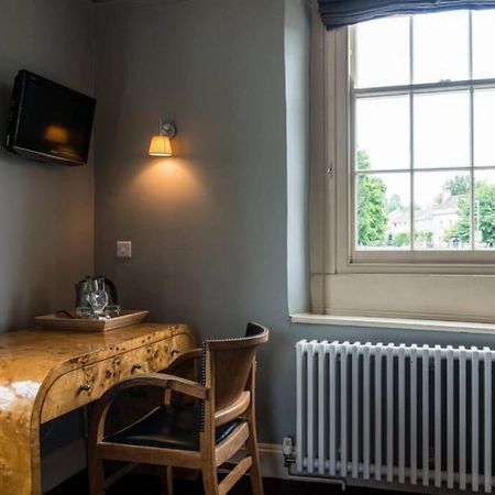 The Castle Inn Bradford-On-Avon Εξωτερικό φωτογραφία