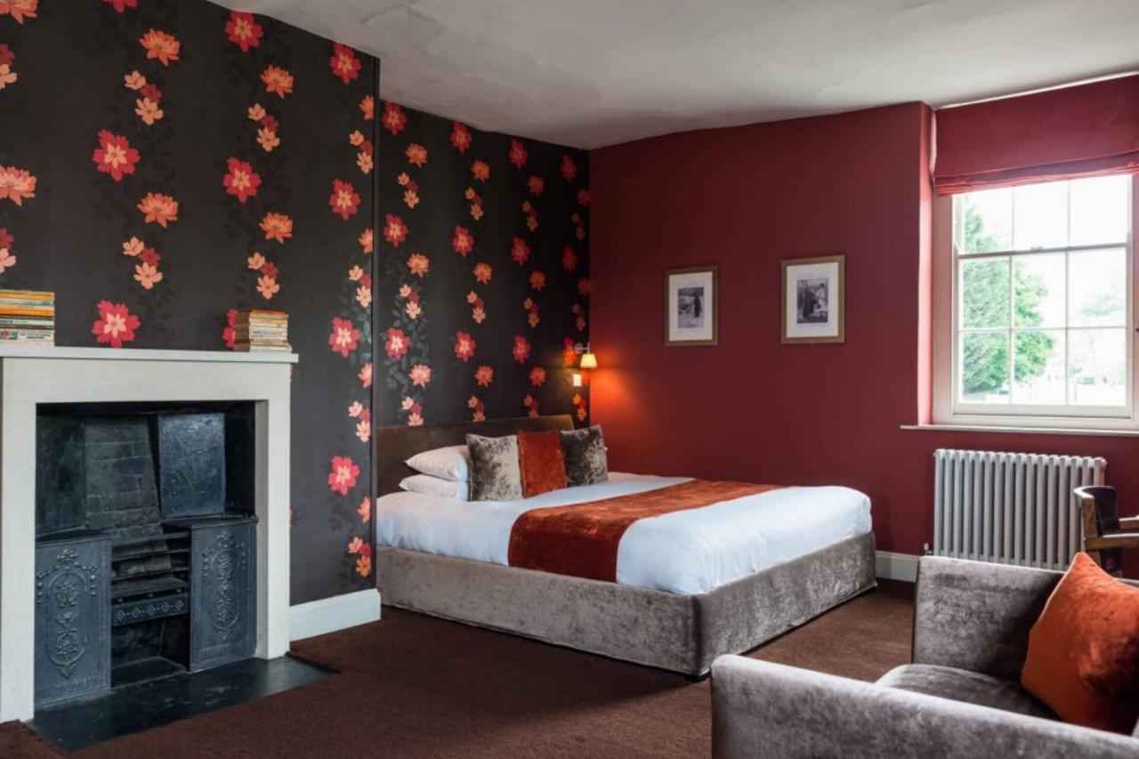 The Castle Inn Bradford-On-Avon Εξωτερικό φωτογραφία